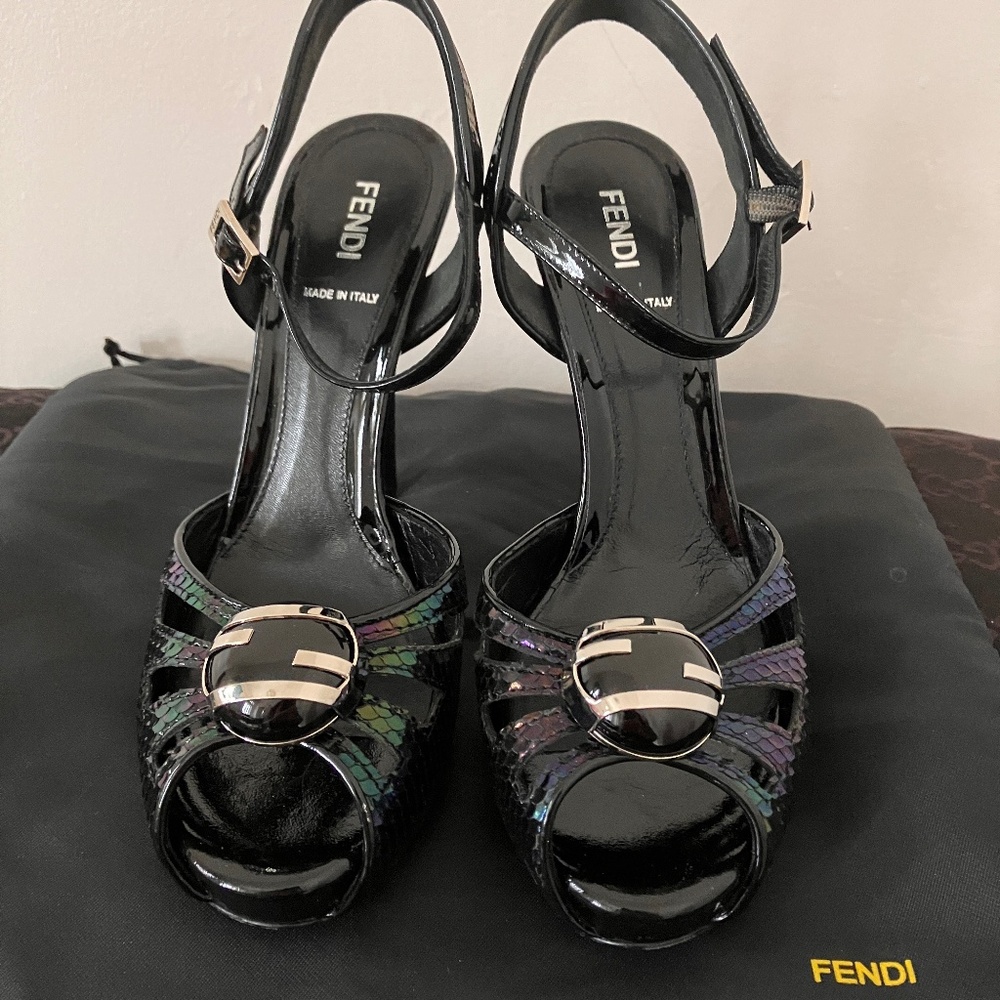 Fendi Iridescent Python-like Leather Slingbacks - Picture 1 of 15